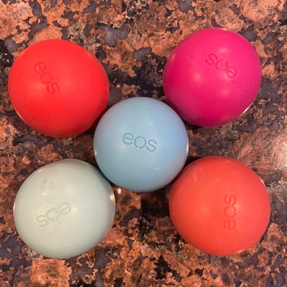 EOS Egg lip balm sphere gloss Bundle of 5 - Picture 1 of 5